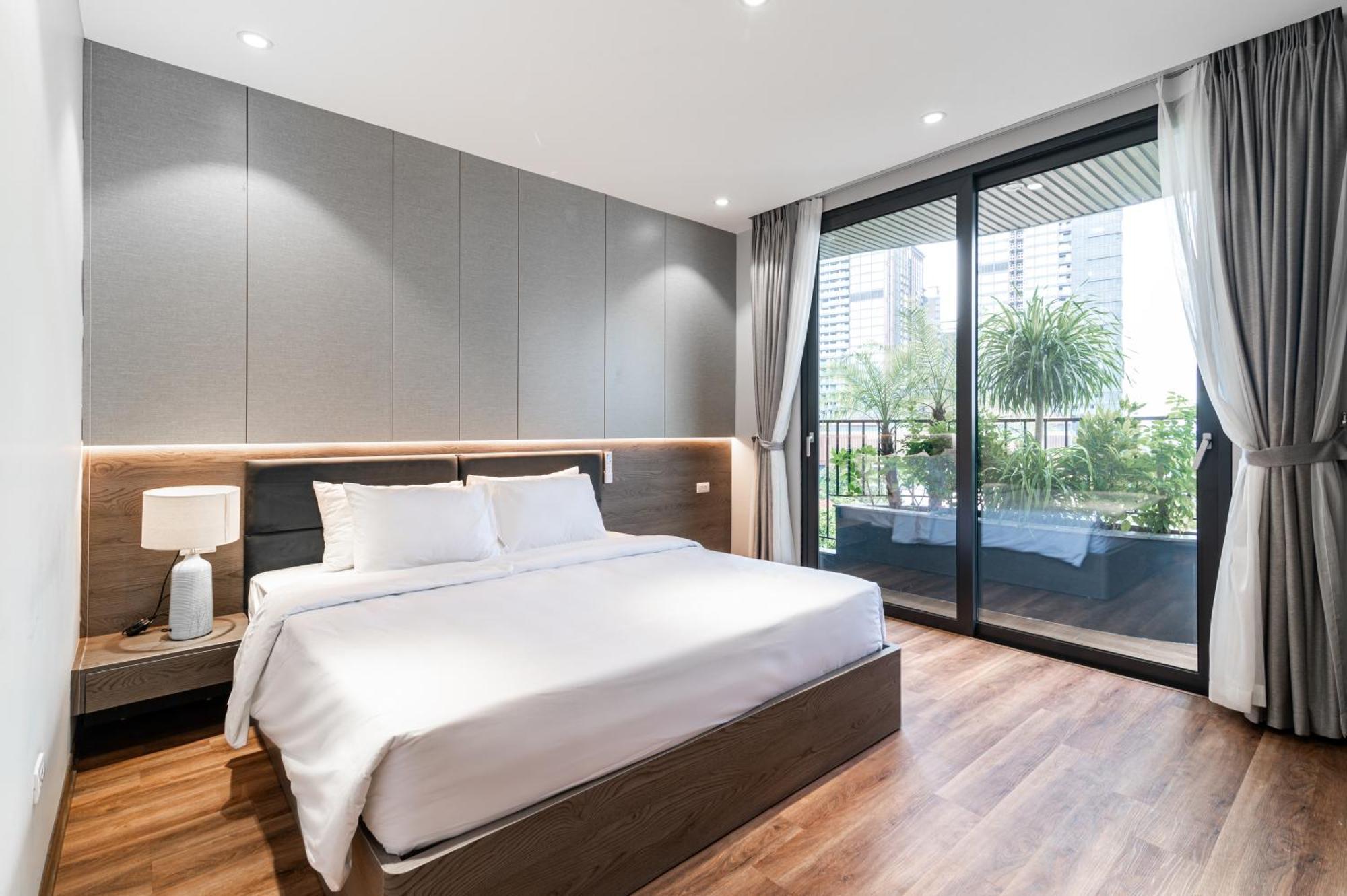 Luxe Paradise Suites Hotel To Ngoc Van Hanoi Exterior foto
